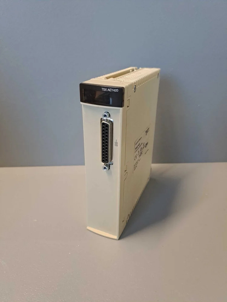 SCHNEIDER  TSXAEY420