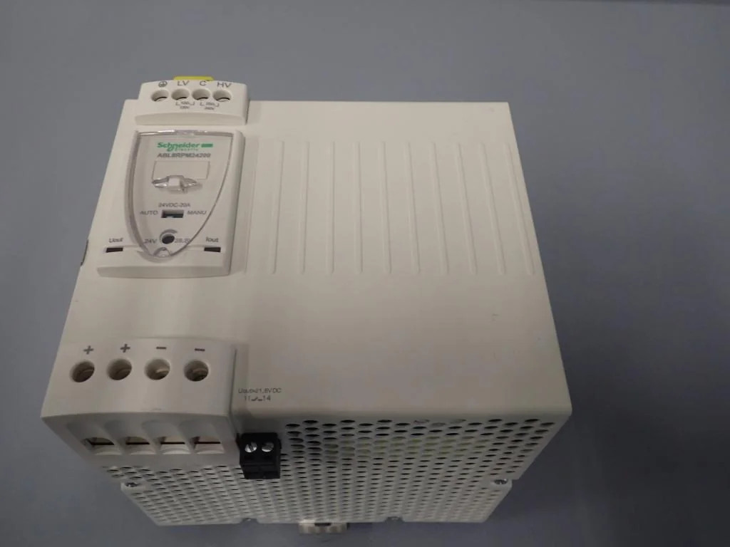 SCHNEIDER  ABL8RPM24200