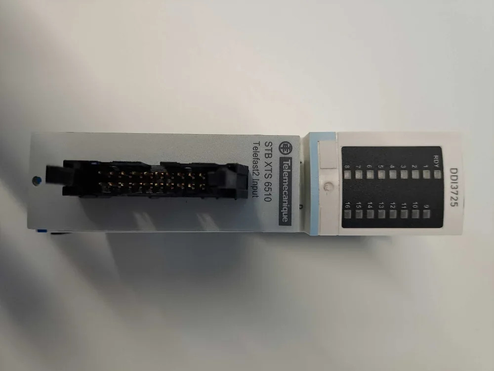 TÉLÉMÉCANIQUE  STBDDI3725 + STBXTS6510