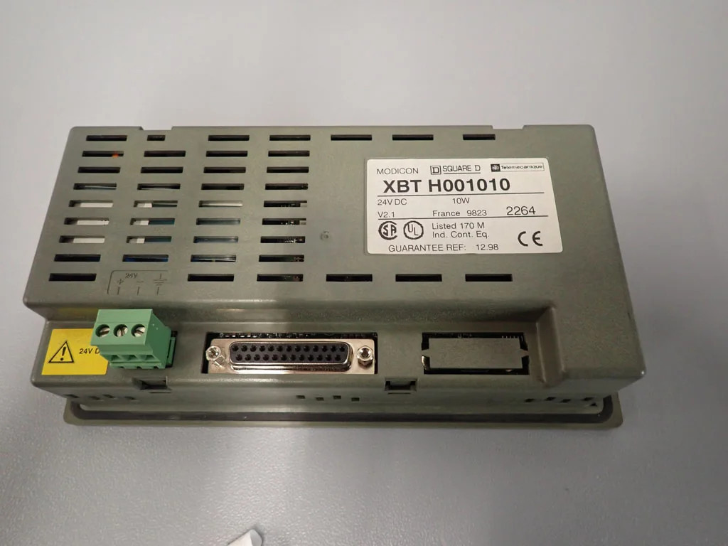 TÉLÉMÉCANIQUE  XBT-H001010