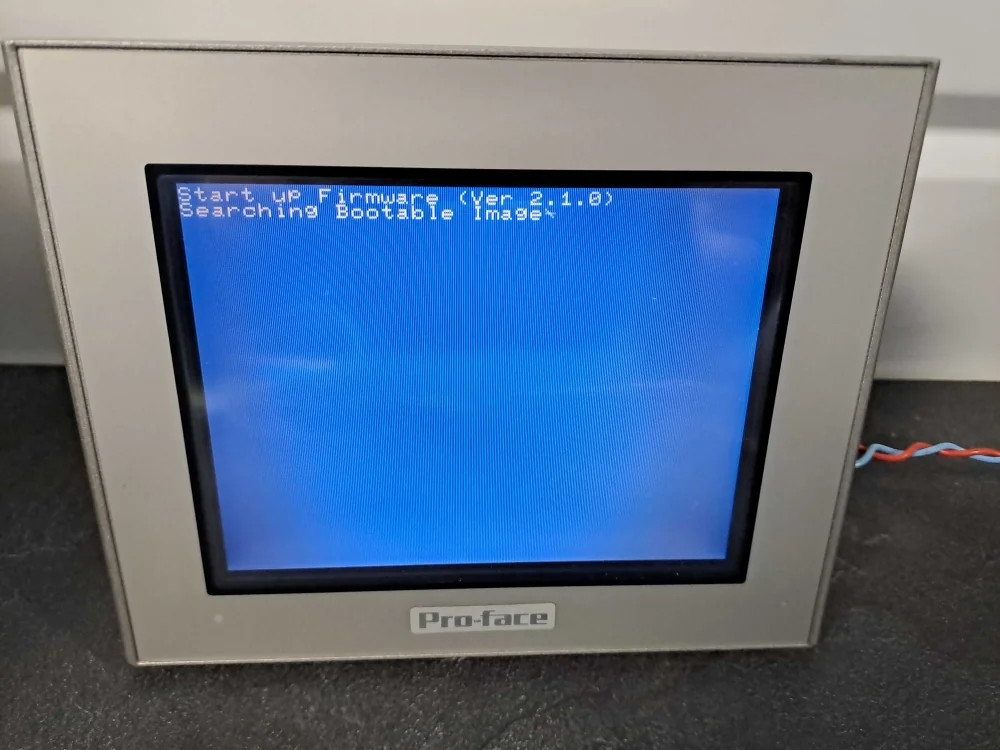 PROFACE  AGP3300S1D24