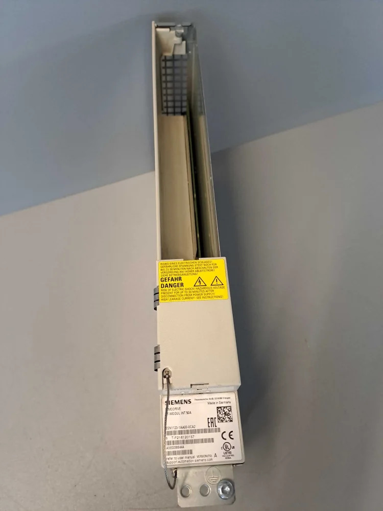 SIEMENS 6SN1123-1AA00-0CA2