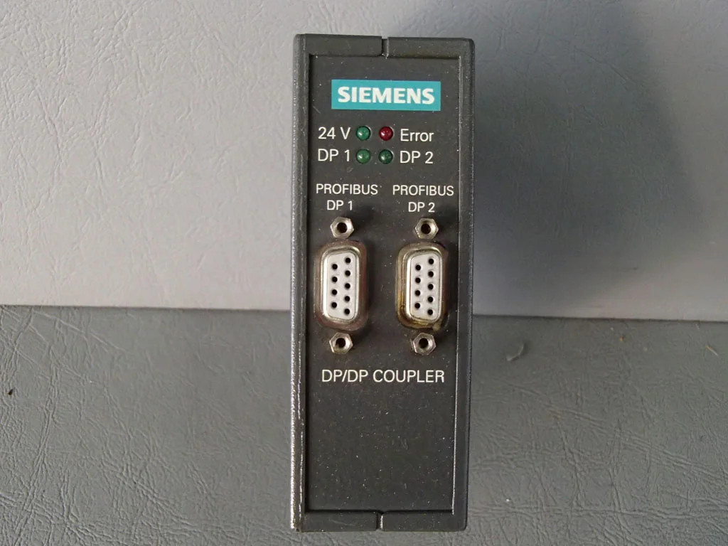 SIEMENS 6ES7158-0AD00-0XA0