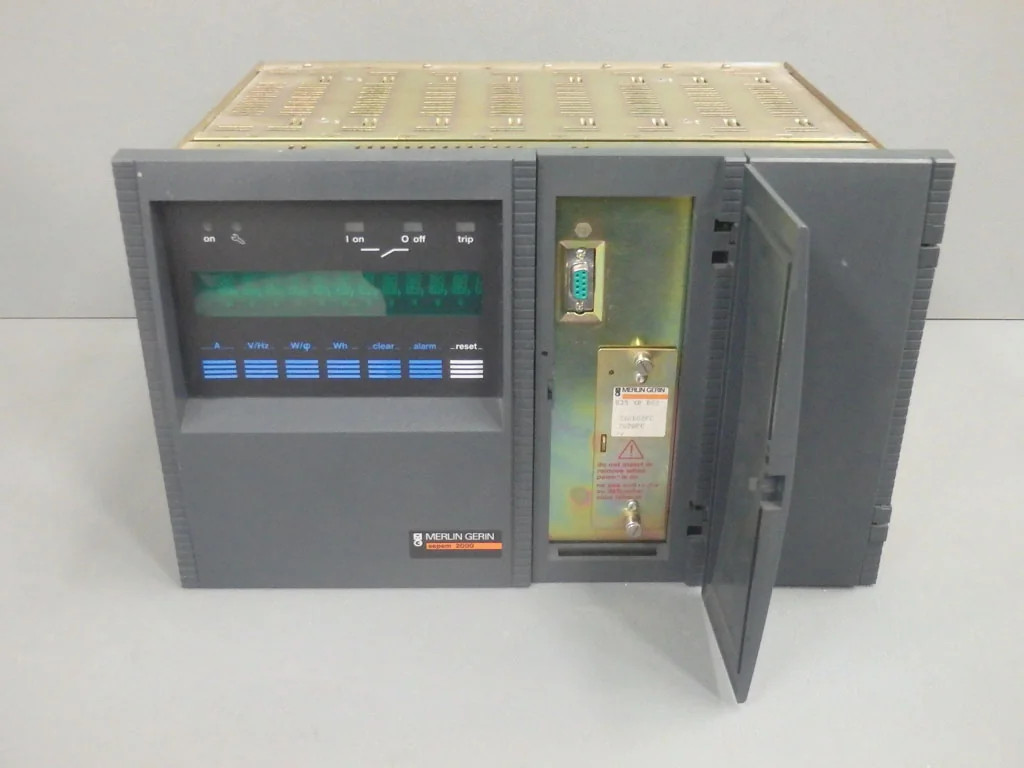 MERLIN GERIN SEPAM2035S35XRJ3TBN