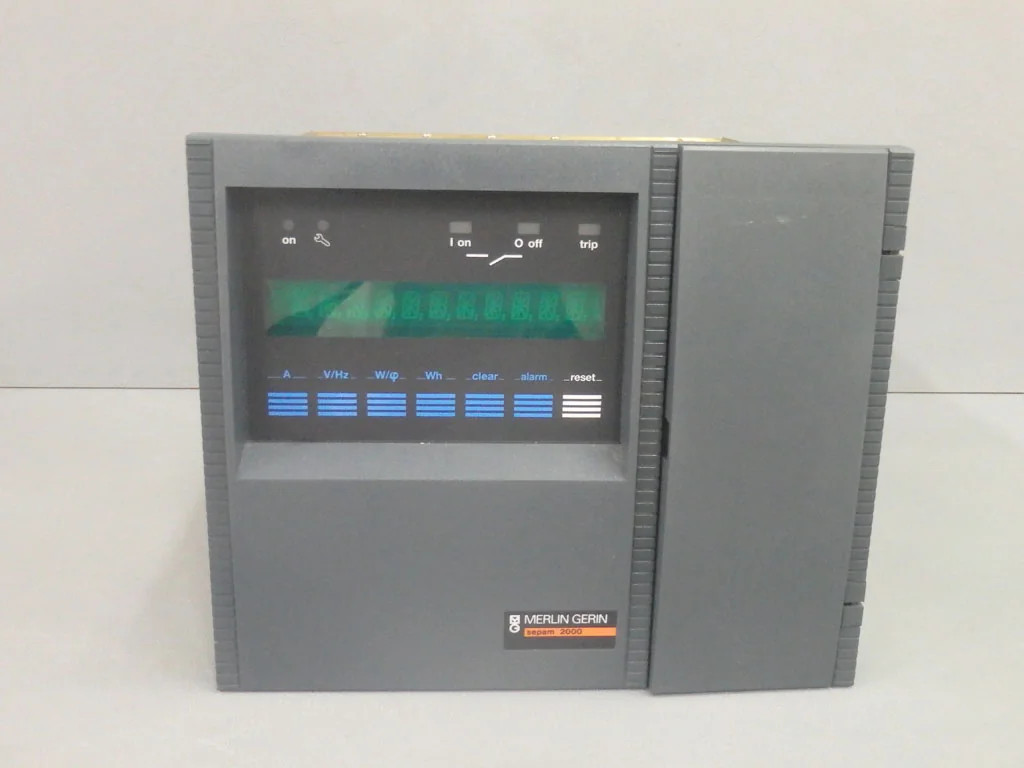 MERLIN GERIN SEPAM2025S25LXZ00X21TBN