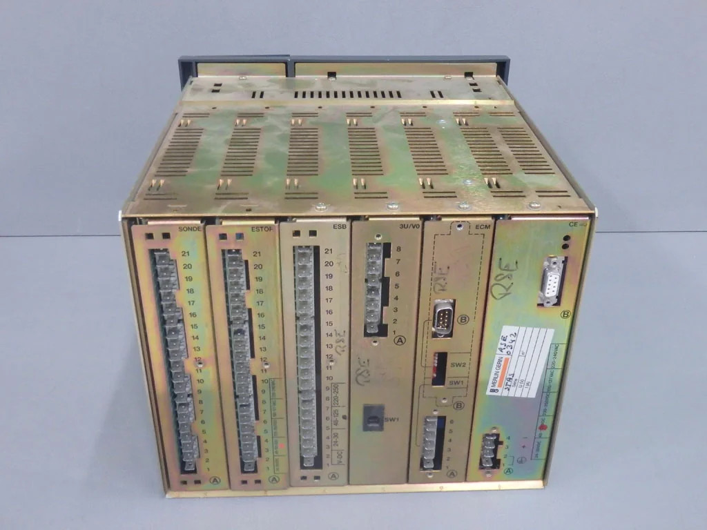 MERLIN GERIN SEPAM2025S25LXZ00X21TBN