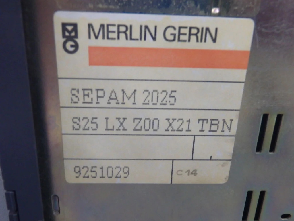 MERLIN GERIN SEPAM2025S25LXZ00X21TBN