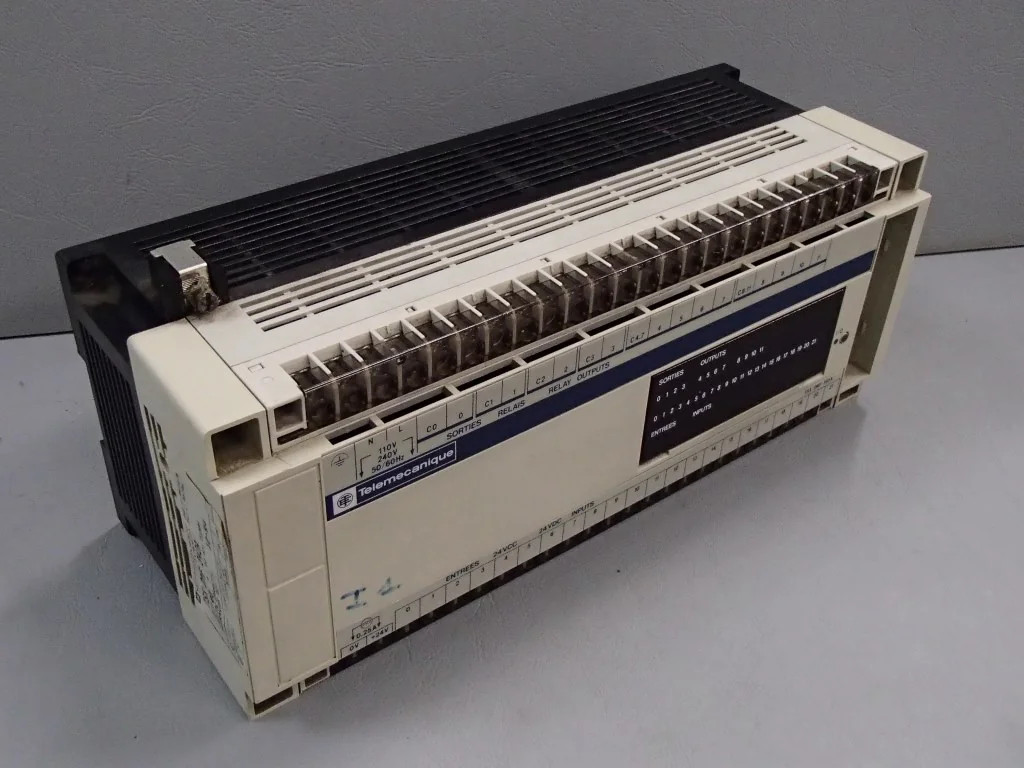 TÉLÉMÉCANIQUE  TSXDMF342A