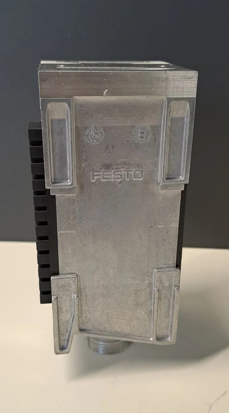 FESTO  550210 + 1577012