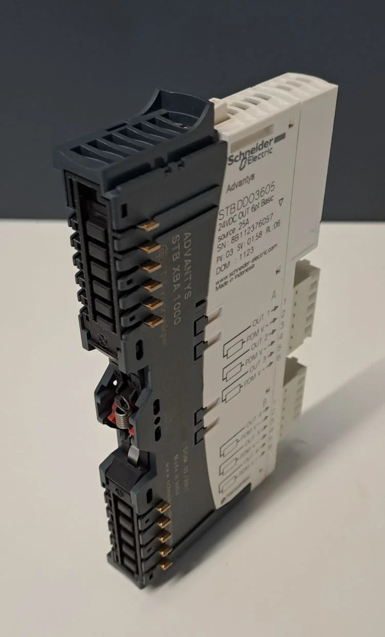 SCHNEIDER  STBDDO3605