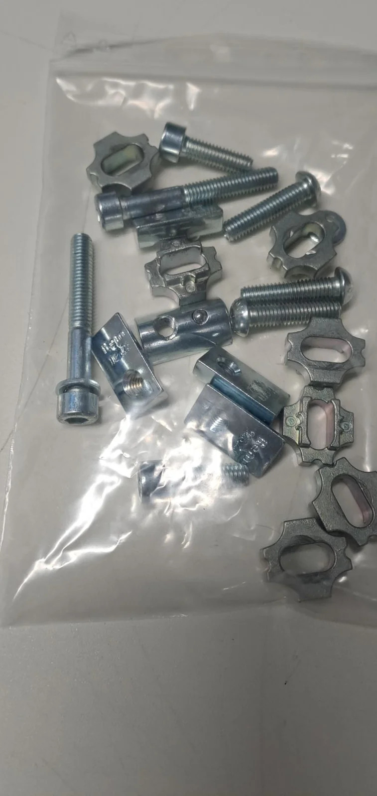 SCHMERSAL  AZ/AZM200-B30-RTAG1P1