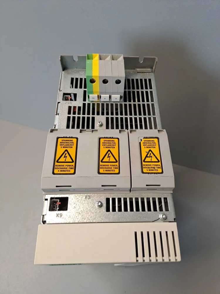 SIEMENS 6SE70312EP850AA0