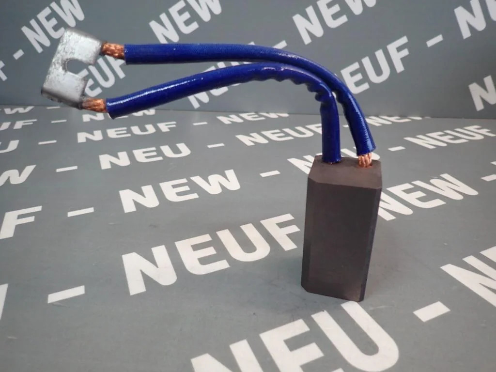 CARBONE LORRAINE CG657