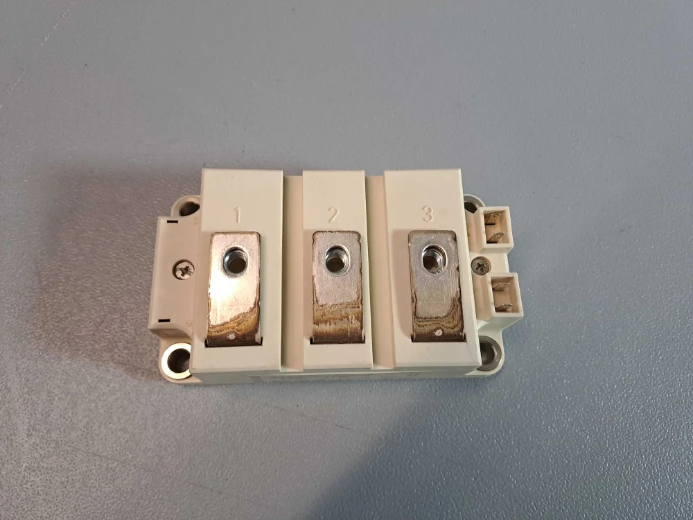 SIEMENS BSM150GB100D