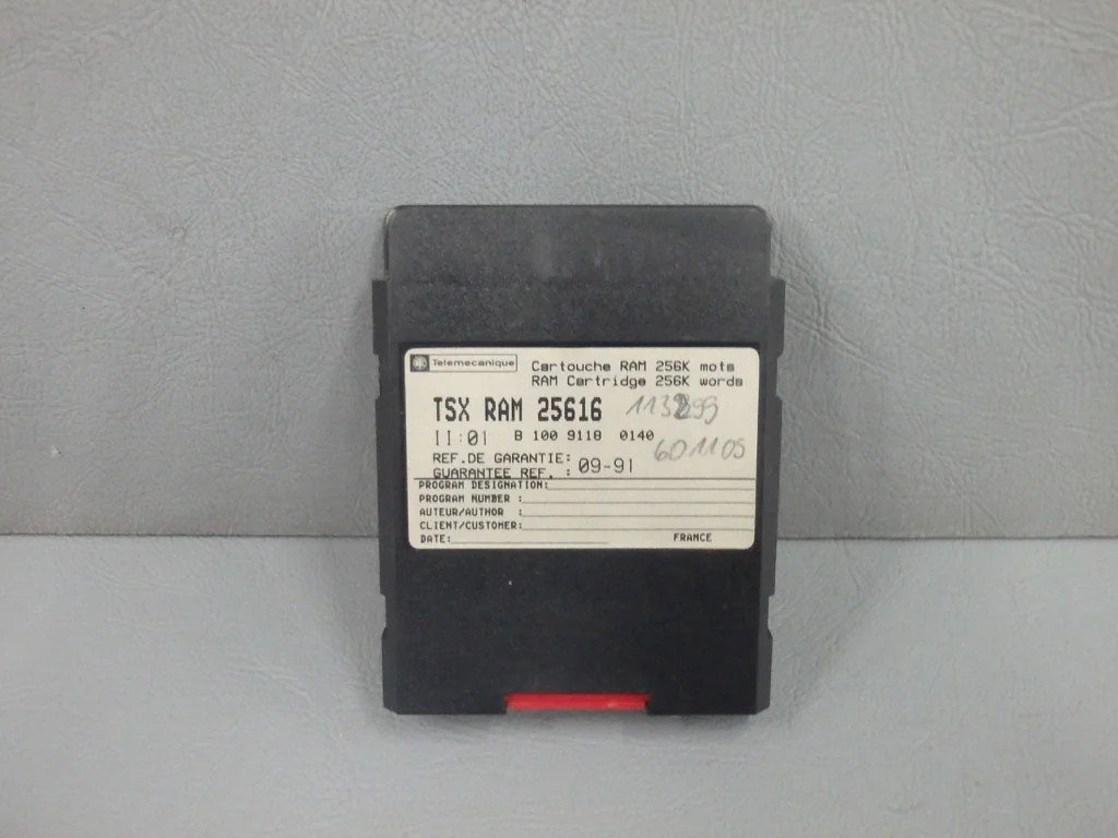 TÉLÉMÉCANIQUE  TSXRAM25616