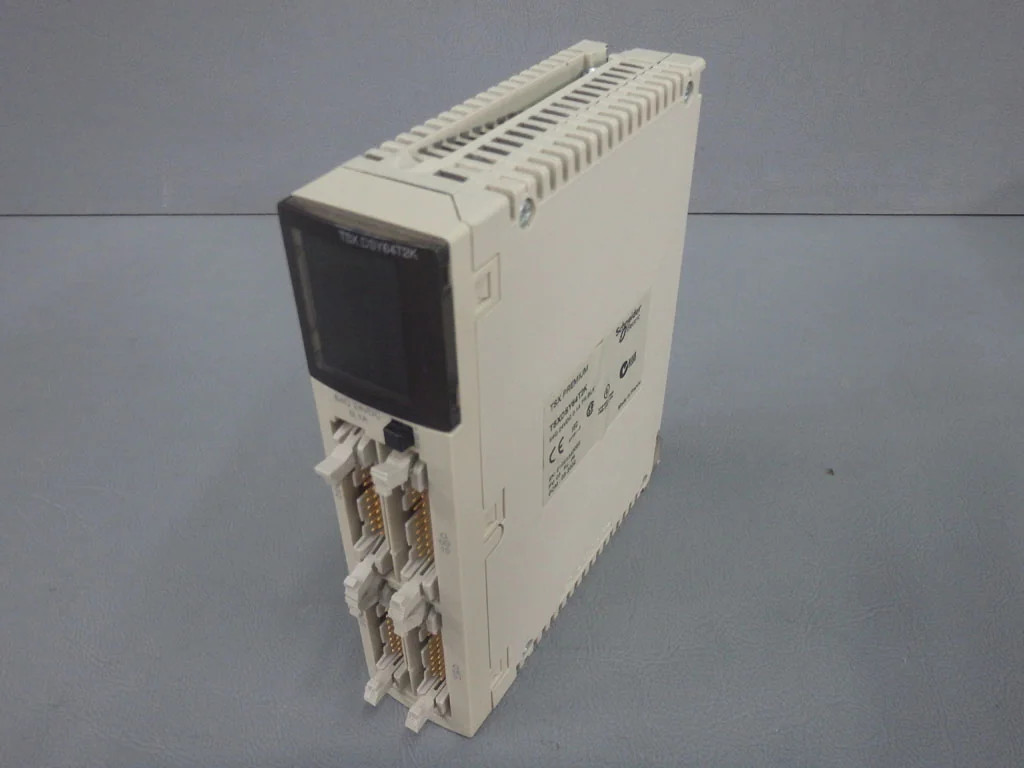 SCHNEIDER  TSXDSY64T2K