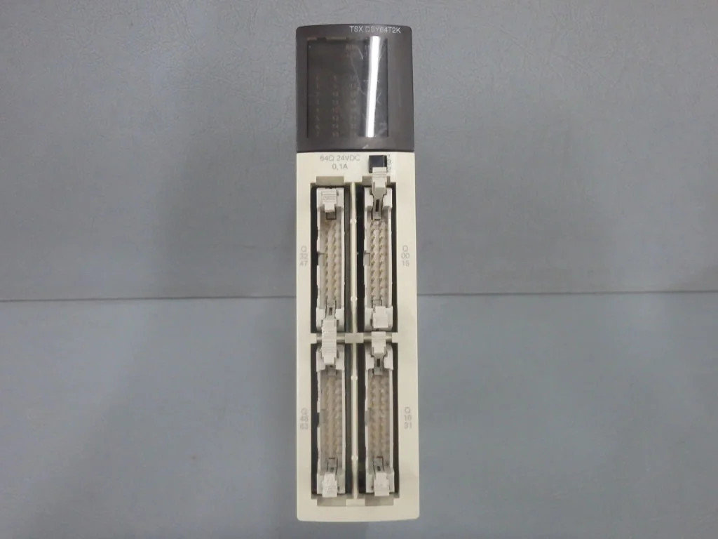 SCHNEIDER  TSXDSY64T2K