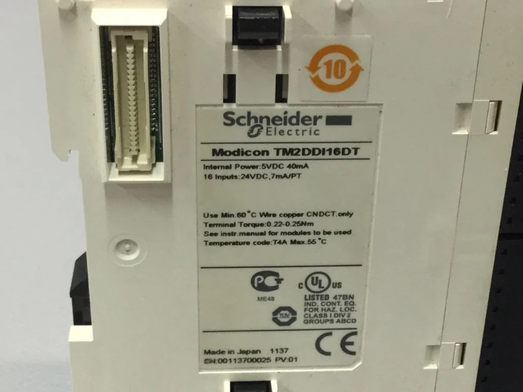 SCHNEIDER  TM2DDI16DT