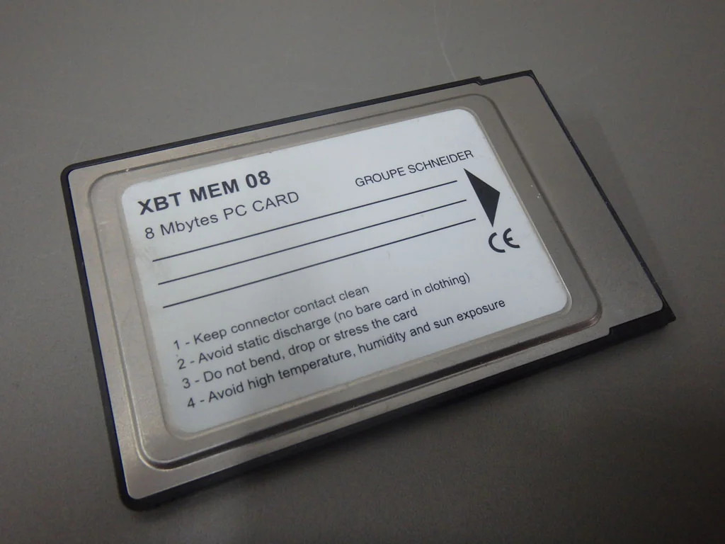 SCHNEIDER  XBT-MEM08