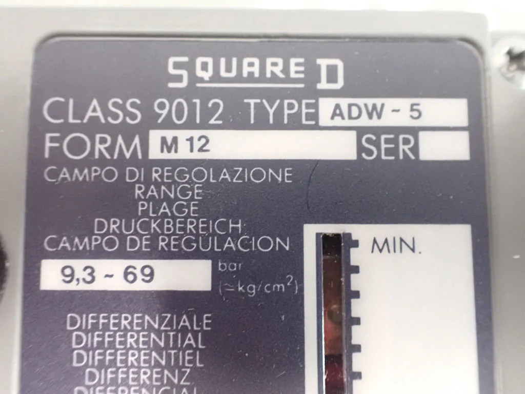 SQUARE D ADW-5