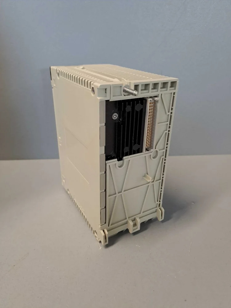 SCHNEIDER  TSXPSY8500