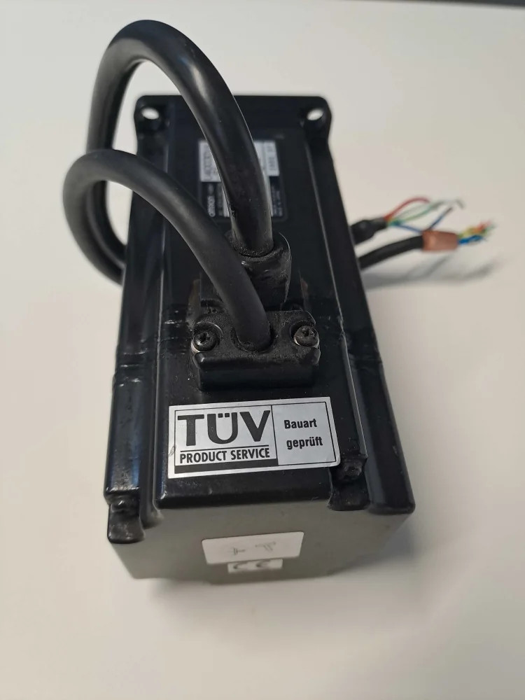 OMRON  R88MU40030VAS1