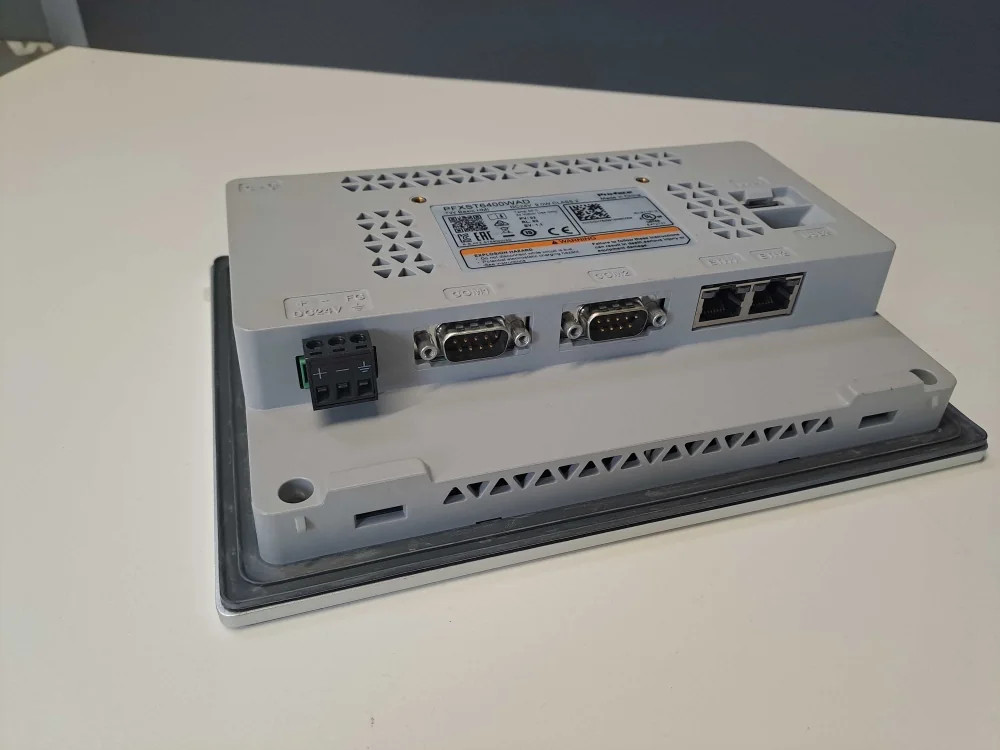 PROFACE  PFXSTW6400WAD