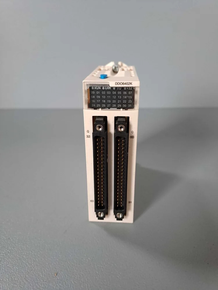 SCHNEIDER  BMXDDO6402K