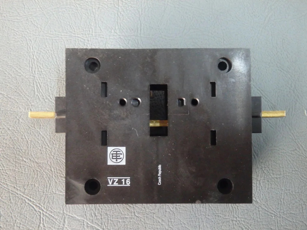 TÉLÉMÉCANIQUE  VZ16