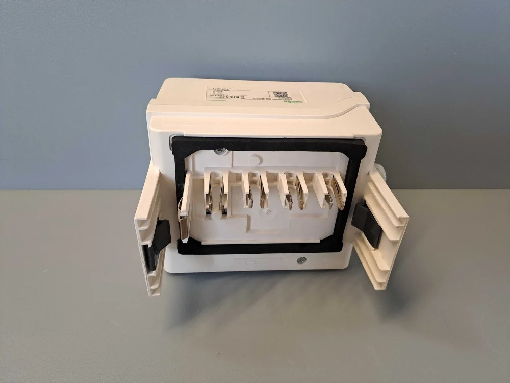 SCHNEIDER  KSB32CM55