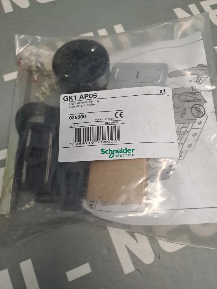 SCHNEIDER  GK1AP05