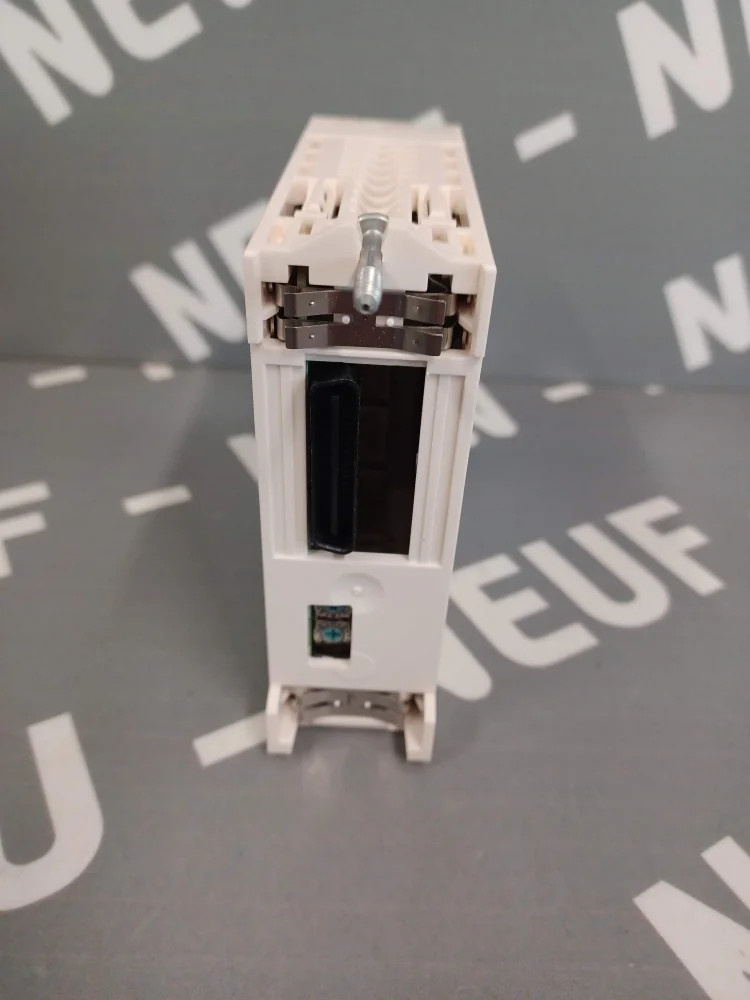 SCHNEIDER  BMXNOC0401