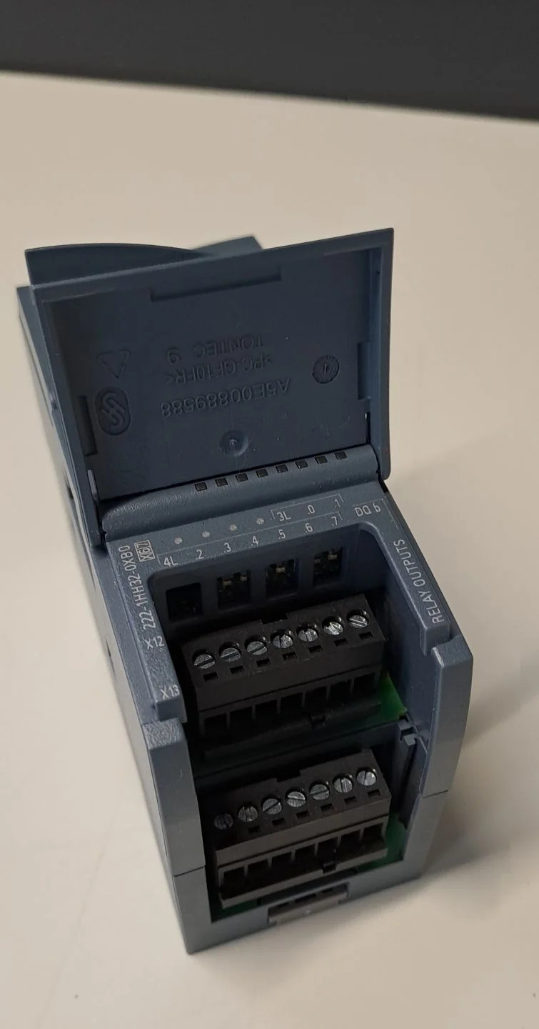 SIEMENS 6ES72221HH320XB0