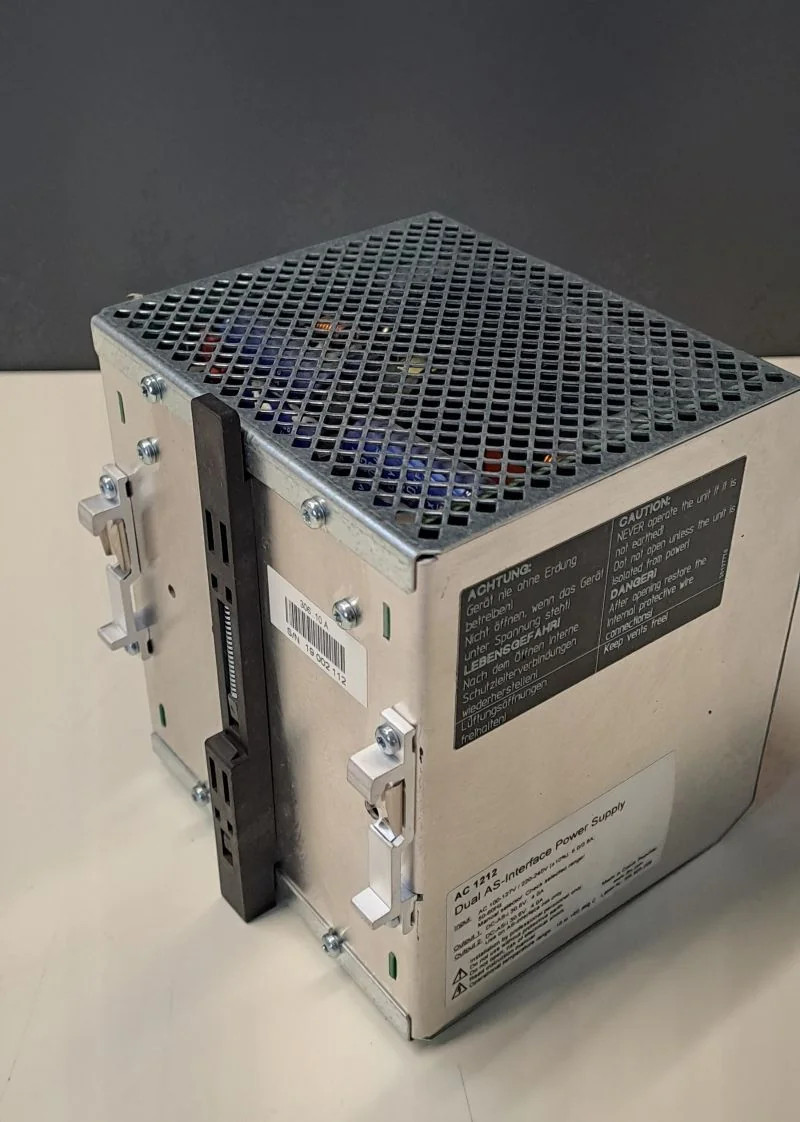 IFM ELECTRONIC AC1212