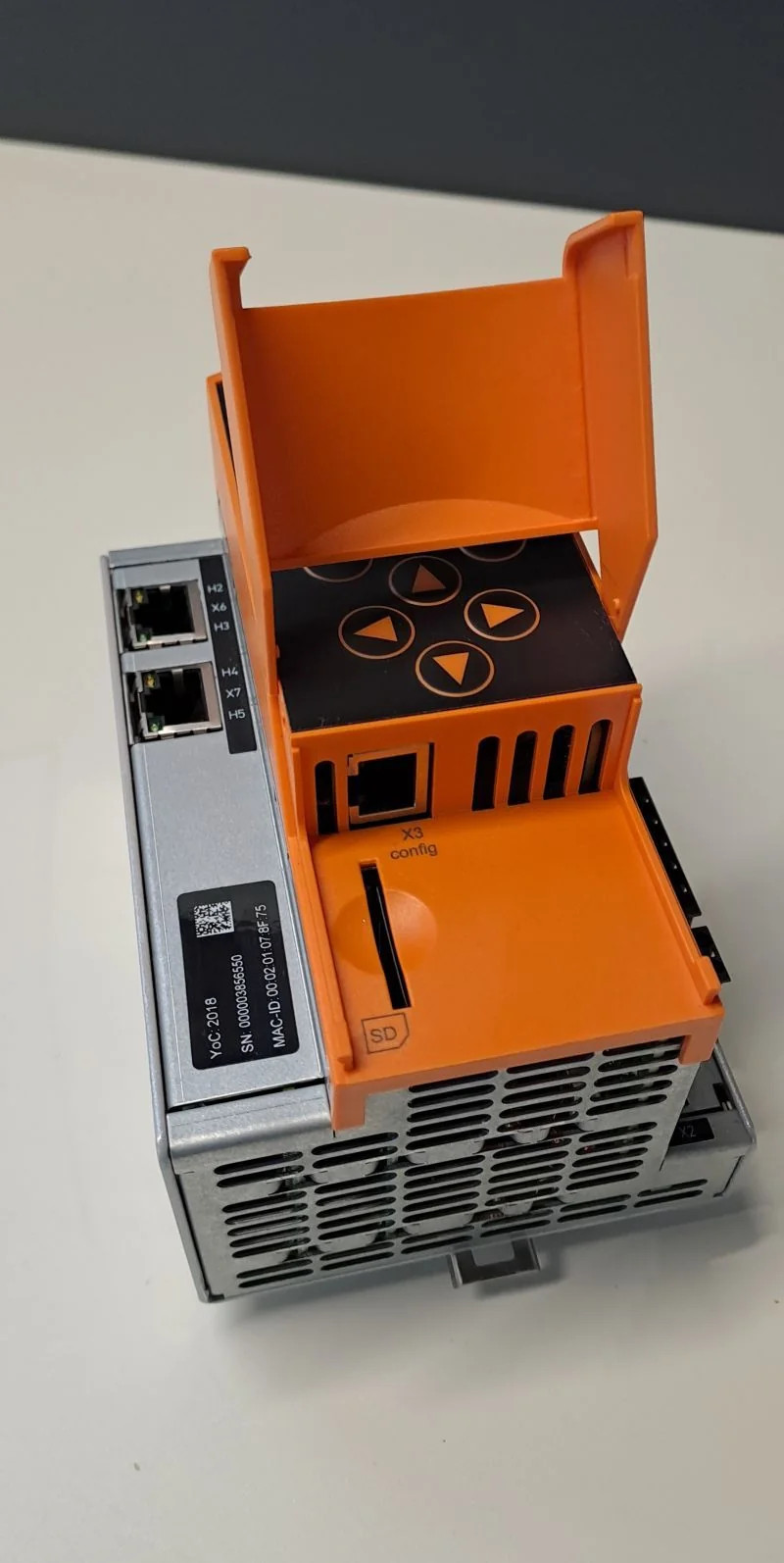 IFM ELECTRONIC AC1422