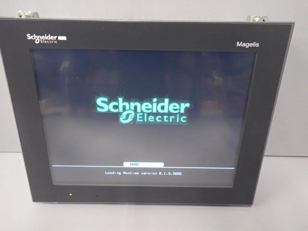 SCHNEIDER  HMIGTO5310