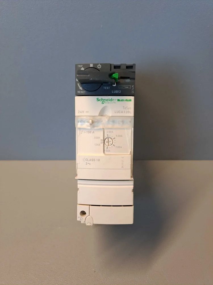 SCHNEIDER  LUB12 + LUCA12BL