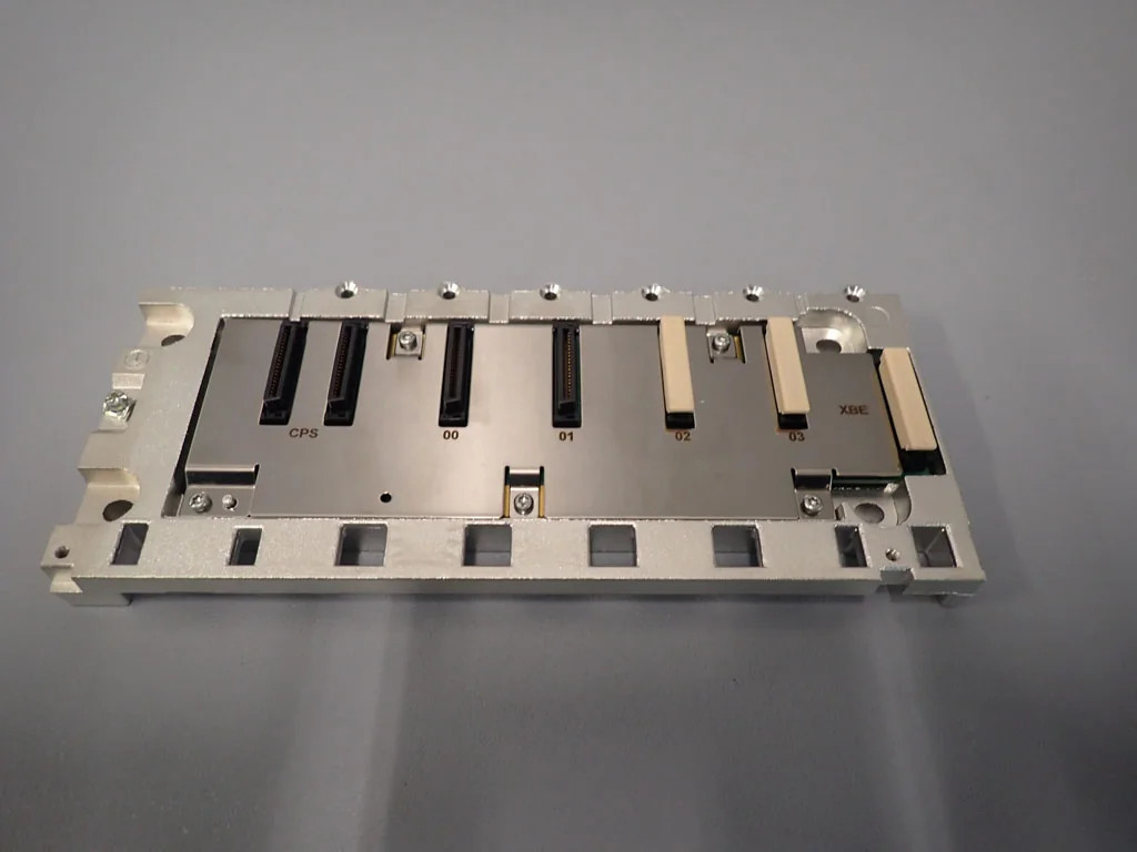 SCHNEIDER  BMXXBP0400