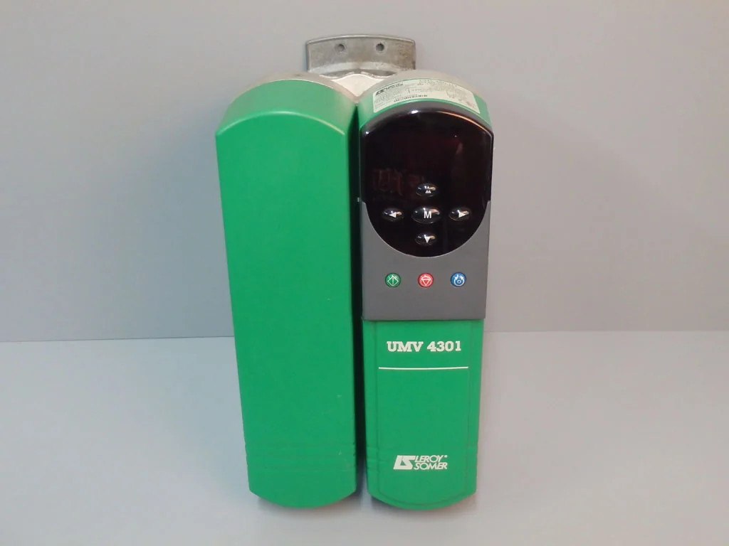 CONTROL TECHNIQUE  UNI 2402