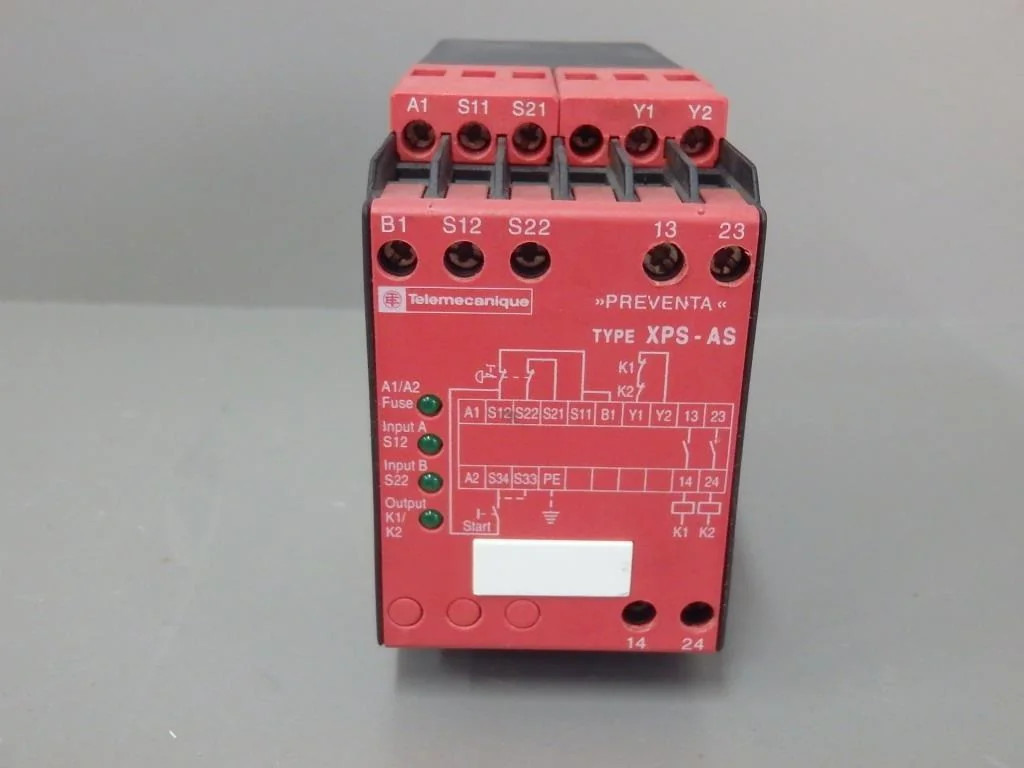 TÉLÉMÉCANIQUE  XPS-AS5140