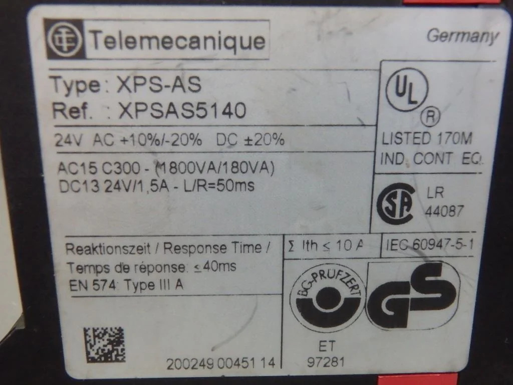 TÉLÉMÉCANIQUE  XPS-AS5140