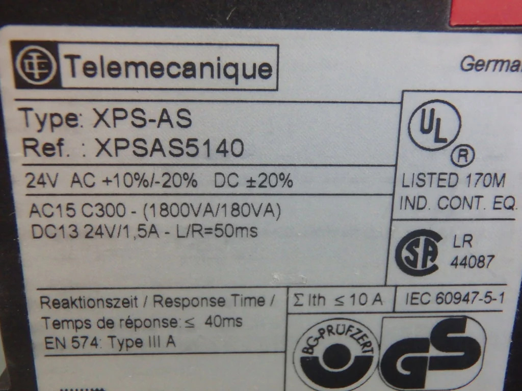 TÉLÉMÉCANIQUE  XPS-AS5140