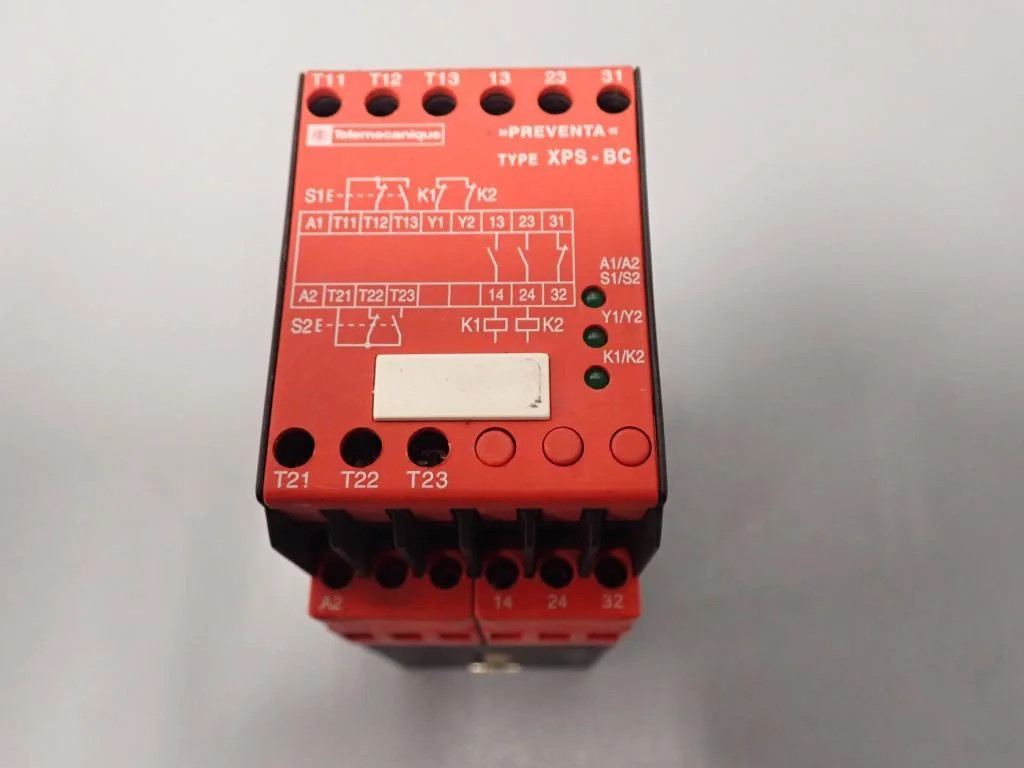 TÉLÉMÉCANIQUE  XPSBC3410