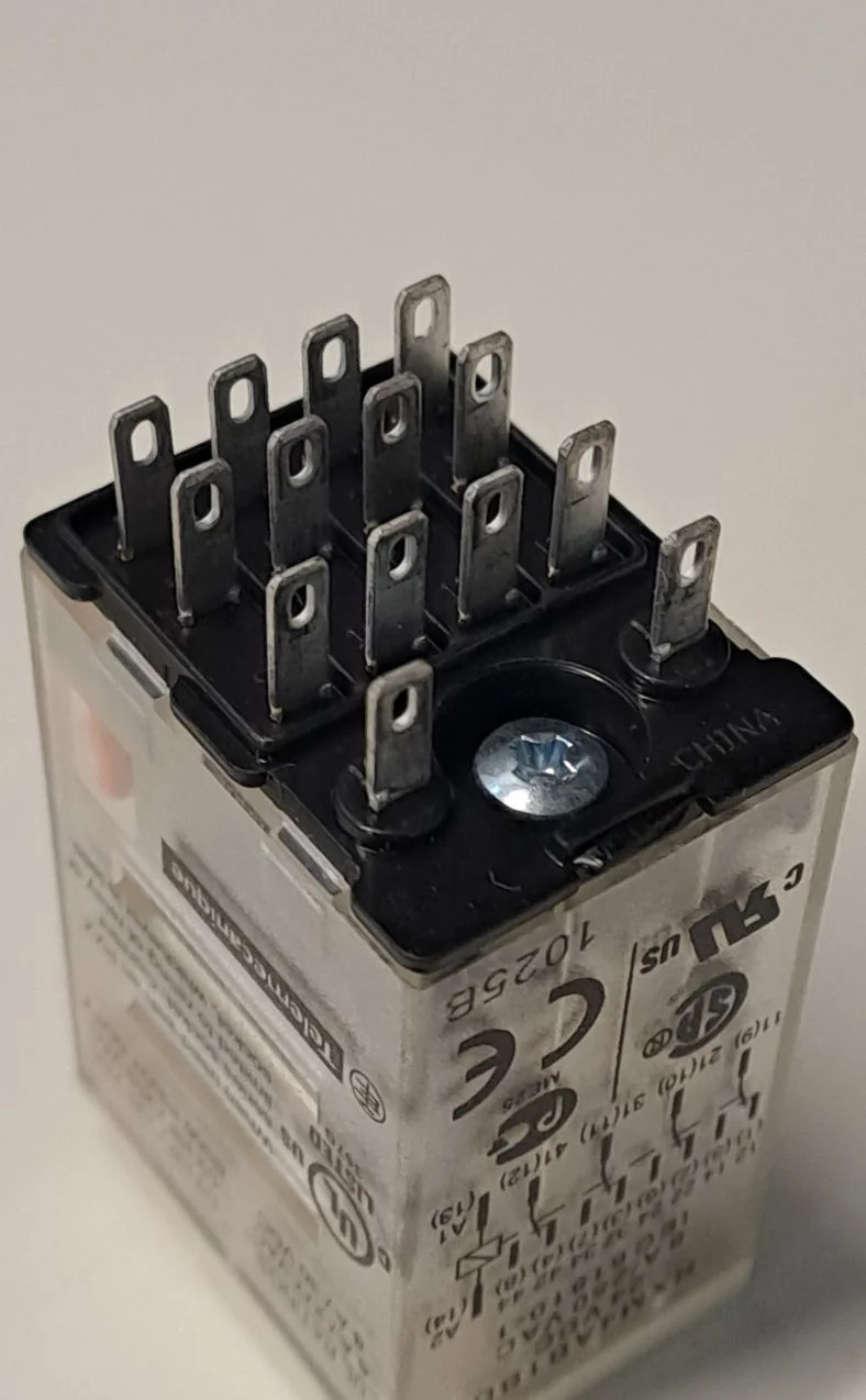 SCHNEIDER  RXM4AB1BD