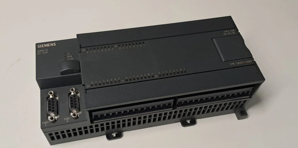 SIEMENS 6ES7216-2AD21-0XB0