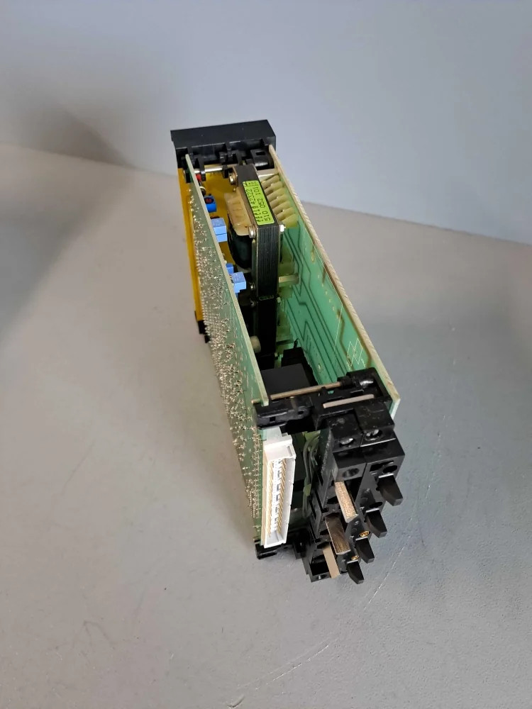 ALSTHOM  TVH3111P - 125V