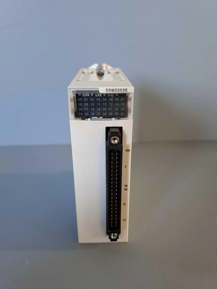 SCHNEIDER  BMXDDM3202K