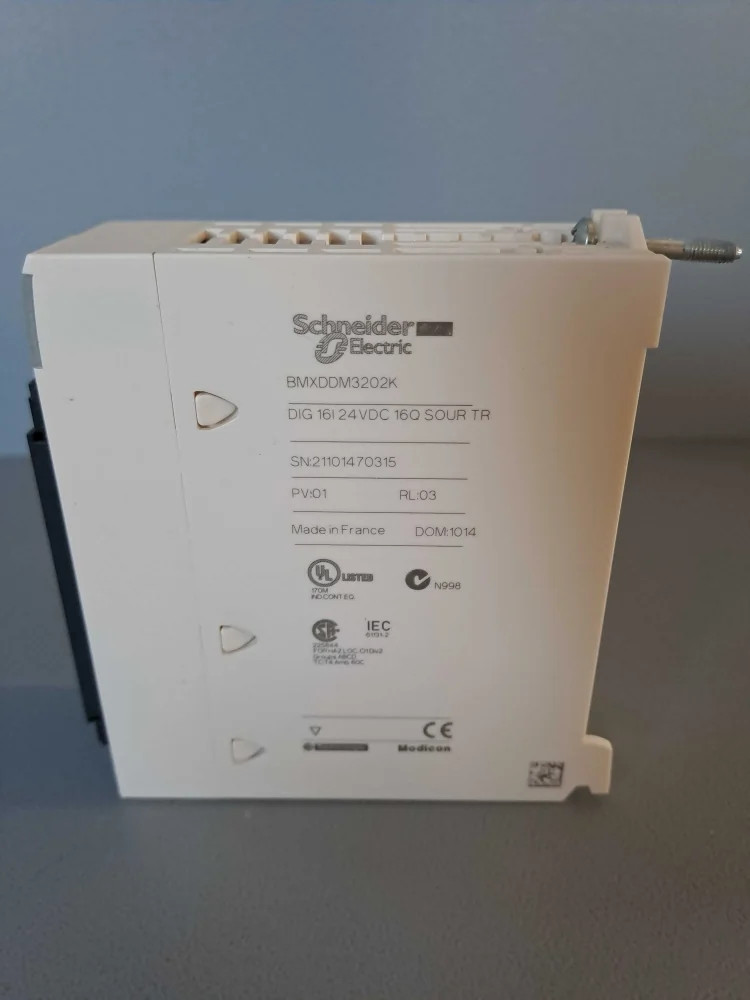 SCHNEIDER  BMXDDM3202K