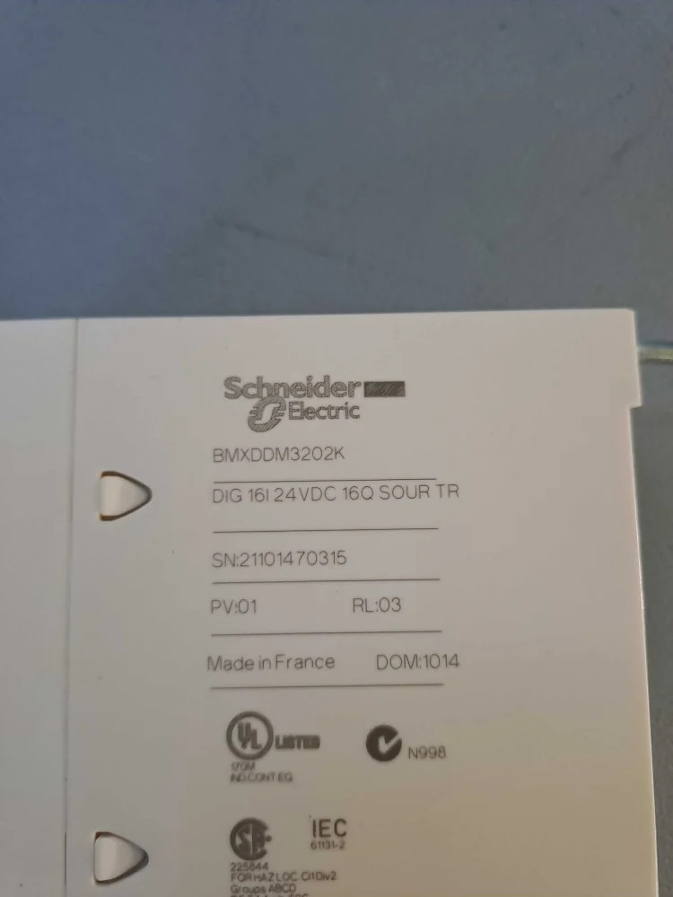SCHNEIDER  BMXDDM3202K