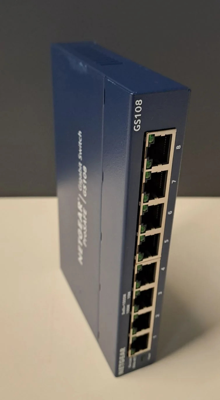 NETGEAR GS108v4